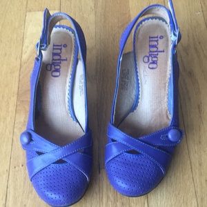 Indigo by ClarksSling back pumps. 6.5